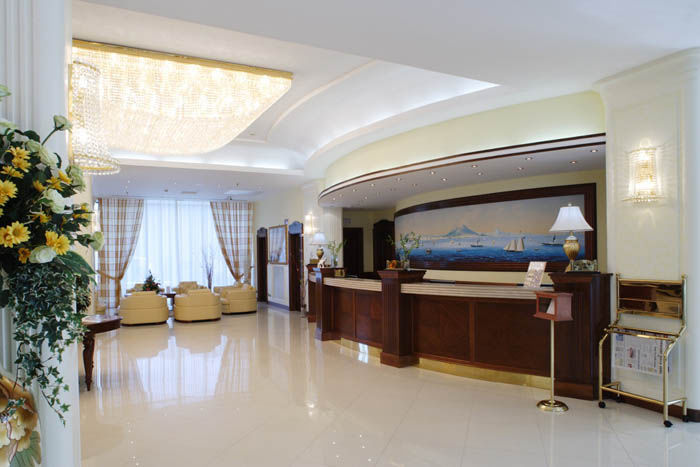 Tiberio Palace Napels